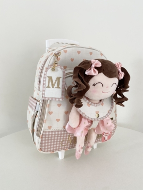 Mochila Essencial com Pelúcia